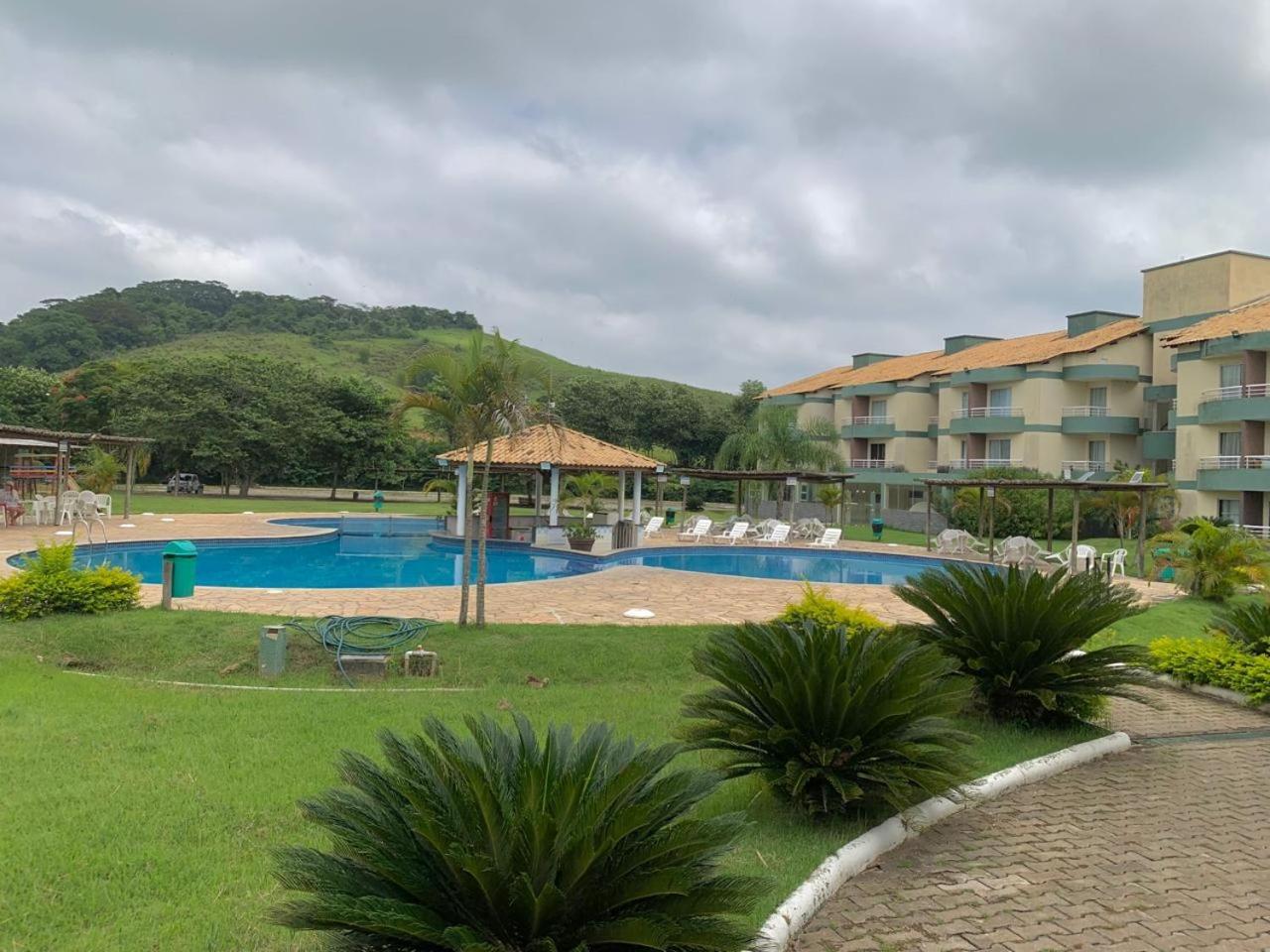 Apartamento Flat 204 Condominio Village Barra do Pirai Bagian luar foto